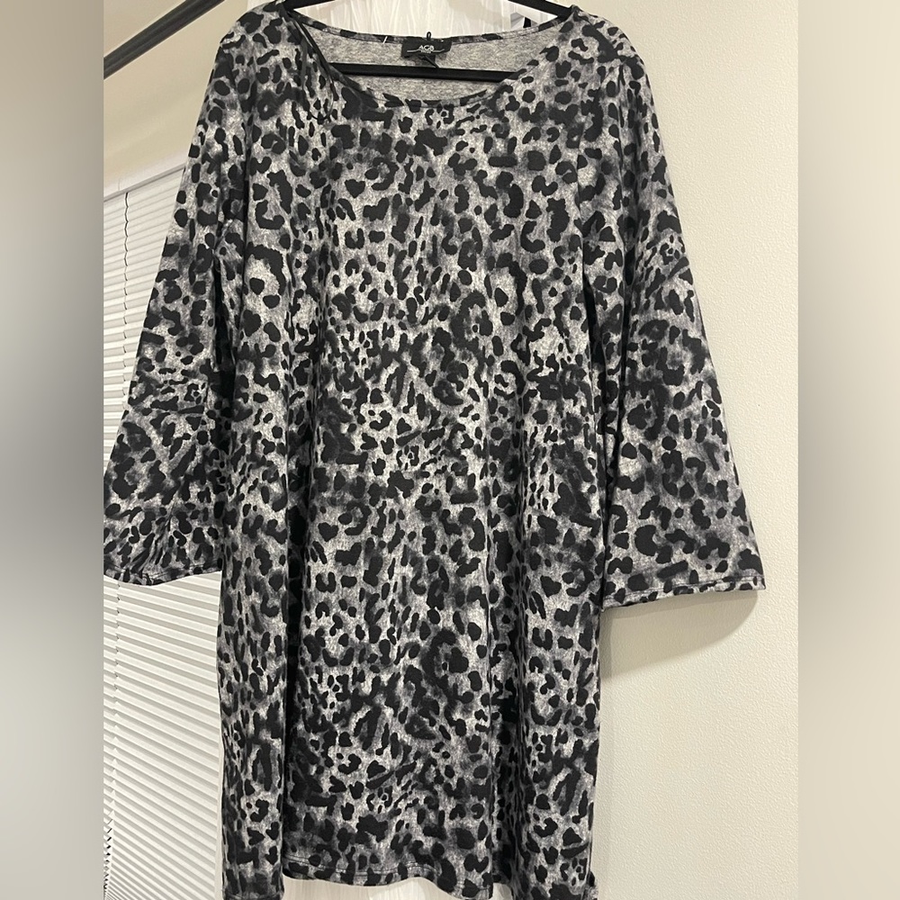 Animal print long tunic